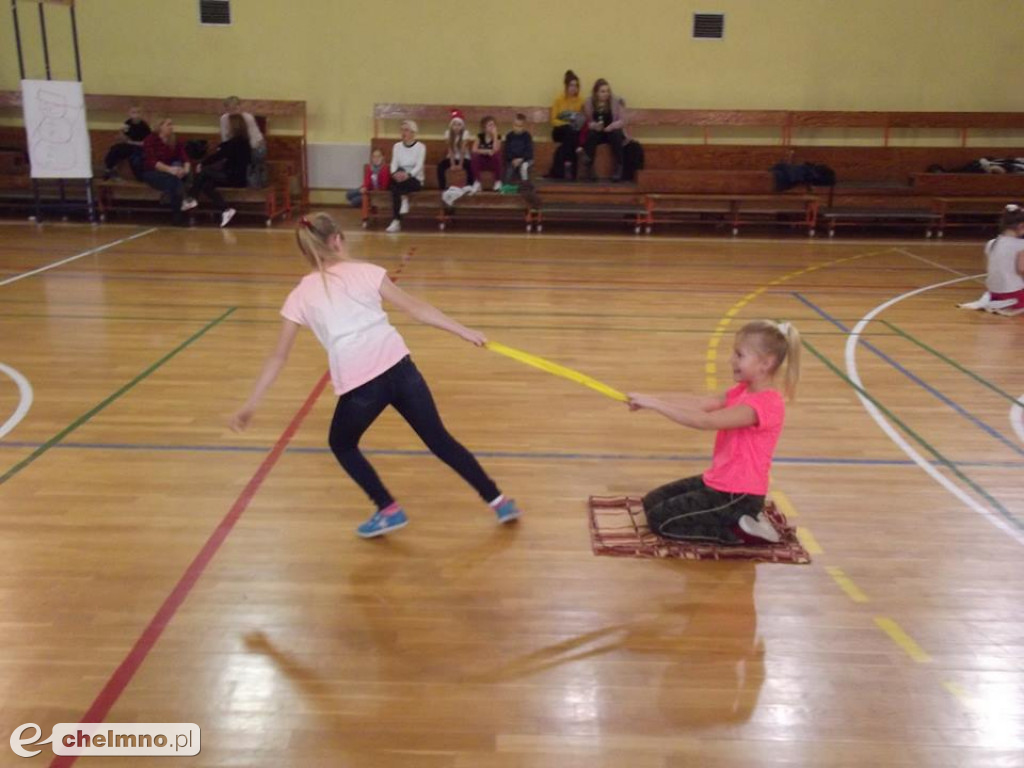 Mikołajkowy Turniej Sportowy dla klas I-III