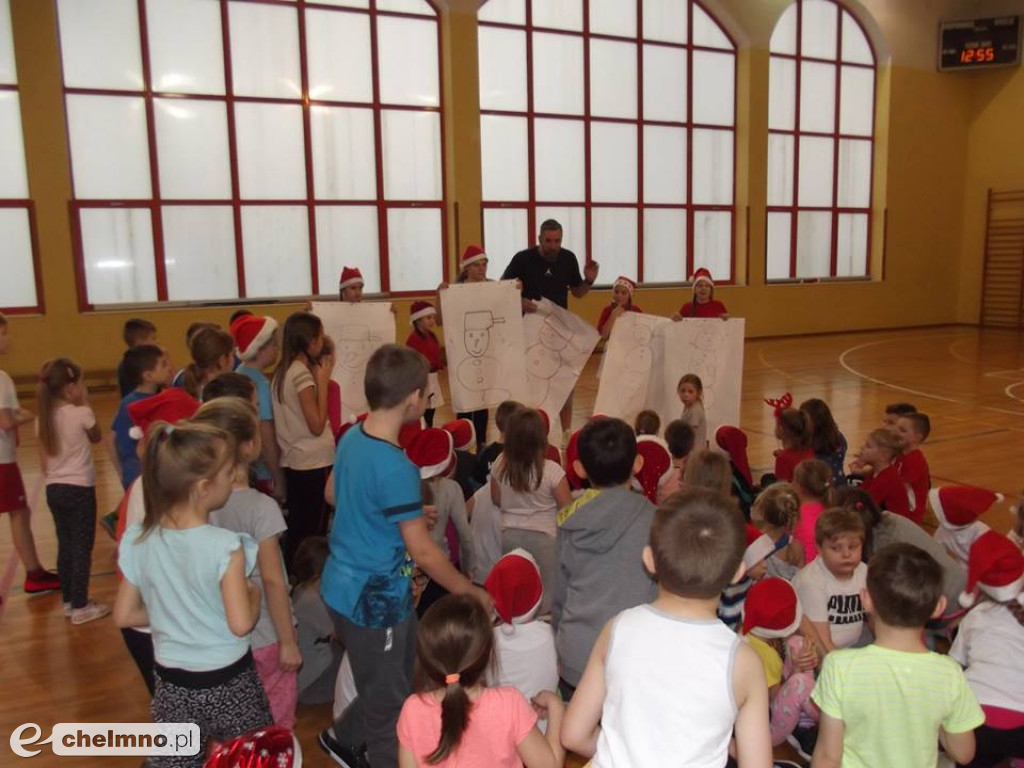 Mikołajkowy Turniej Sportowy dla klas I-III