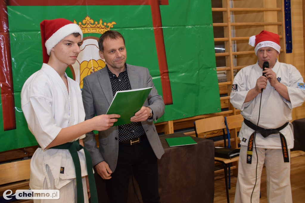 Zakończenie sezonu i spotkanie z Mikołajem Klubu Kyokushin Karate.