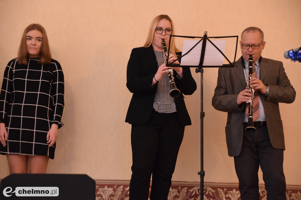 Konkurs kolęd i prezentacja kalendarza w ZS nr 2