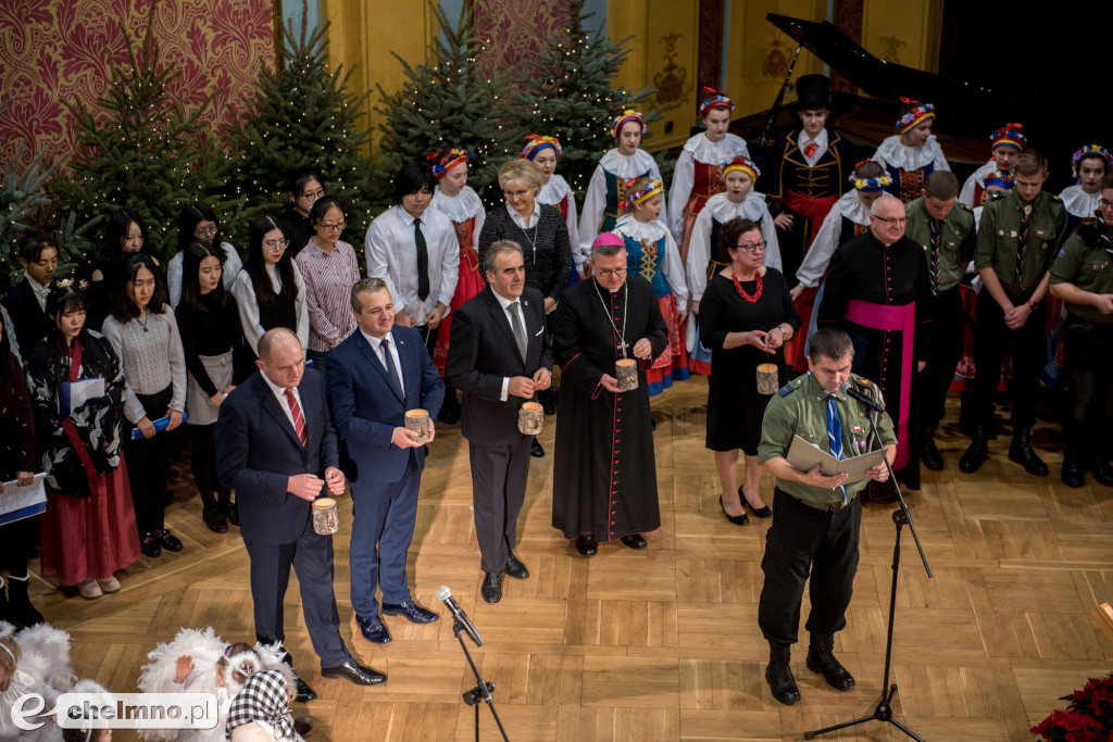 Tak tradycyjnie świętowano w Dworze Artusa.
