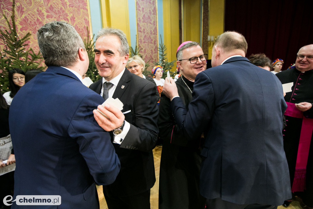 Tak tradycyjnie świętowano w Dworze Artusa.