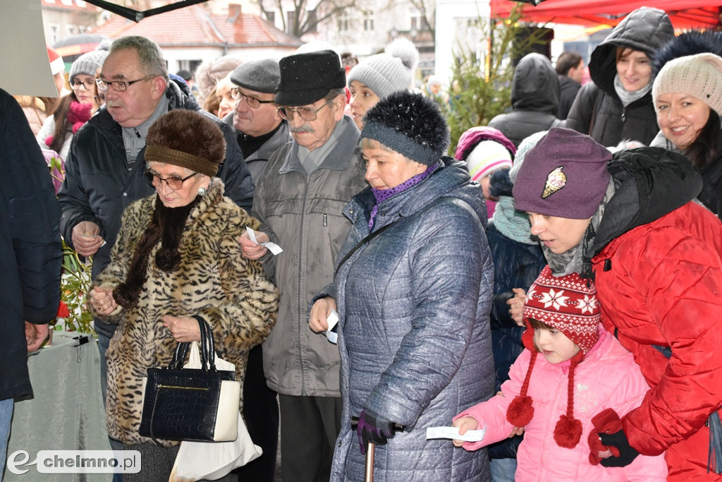 Chełmnianie świętowali podczas I Wigilii na Rynku.