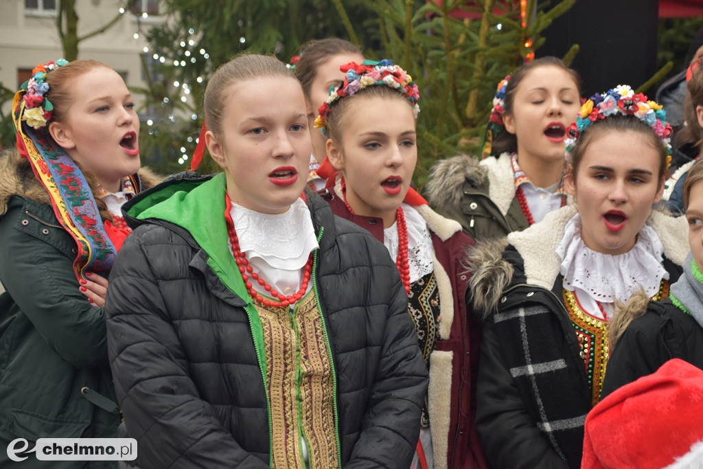 Chełmnianie świętowali podczas I Wigilii na Rynku.