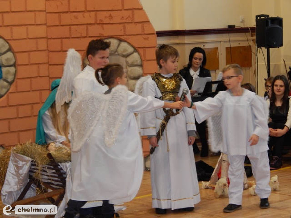 W Dwójce też przygotowaliśmy piękne Jasełka.