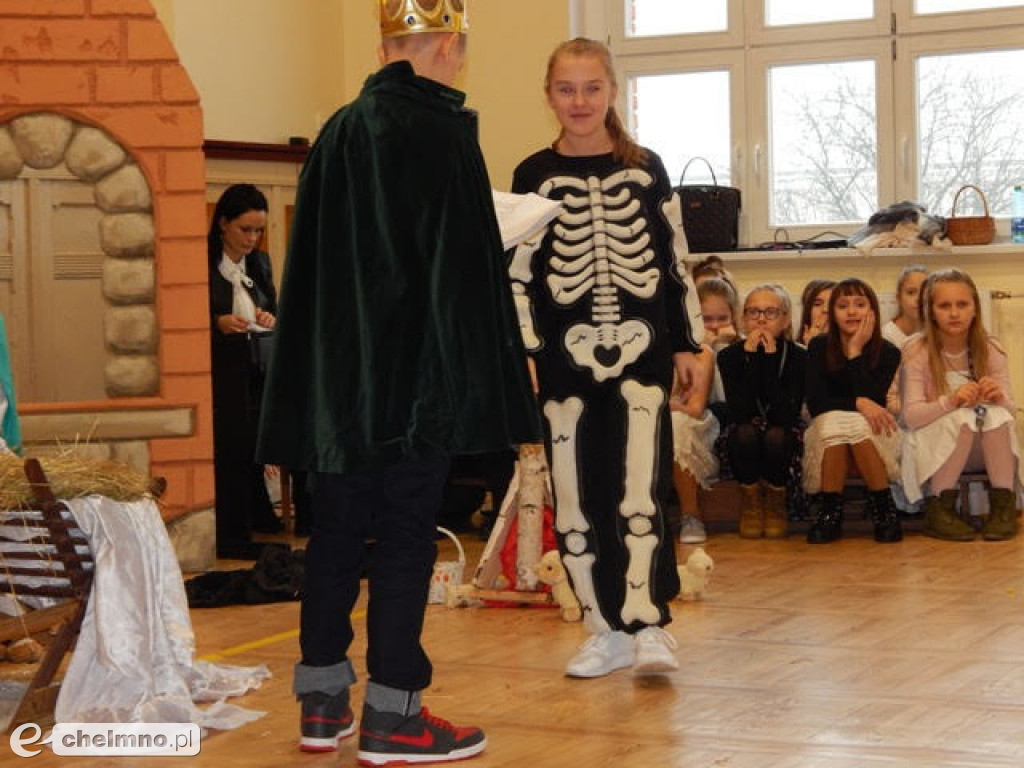 W Dwójce też przygotowaliśmy piękne Jasełka.