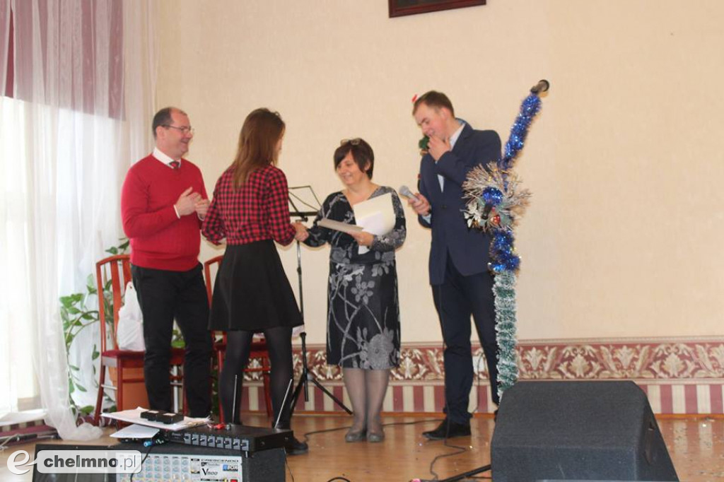 Dzień Patrona w ZS nr 2: kolędy znane i mniej znane.