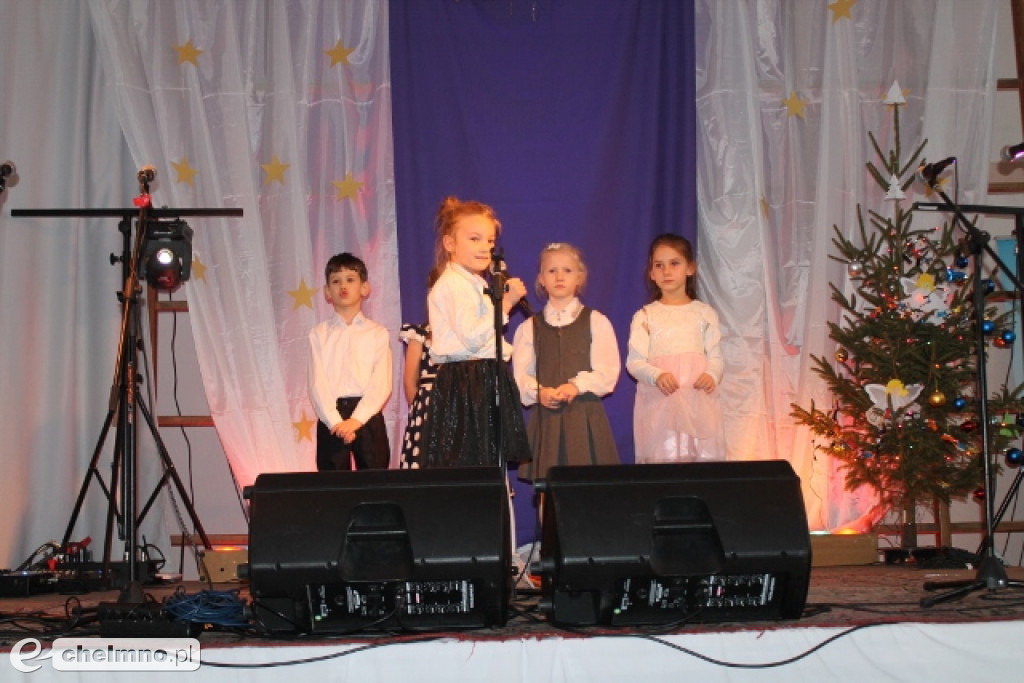 Jak oni pięknie śpiewali! Relacja z konkursu kolęd i pastorałek.
