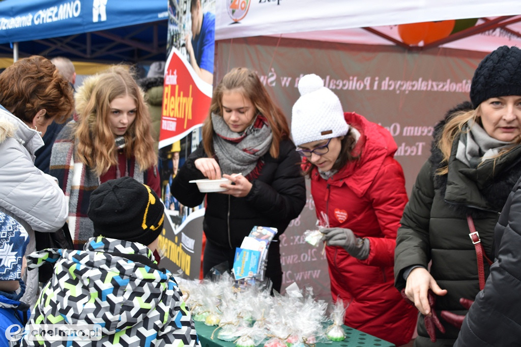Zacięta walka na licytacji o złote serduszko WOŚP! Kto je kupił?