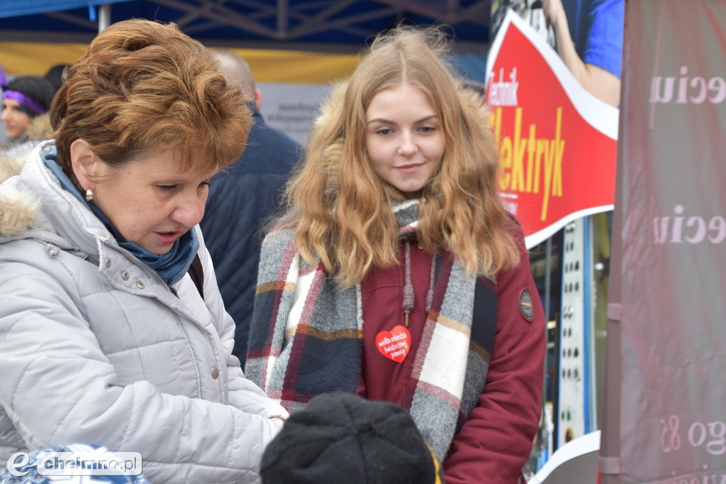 Zacięta walka na licytacji o złote serduszko WOŚP! Kto je kupił?