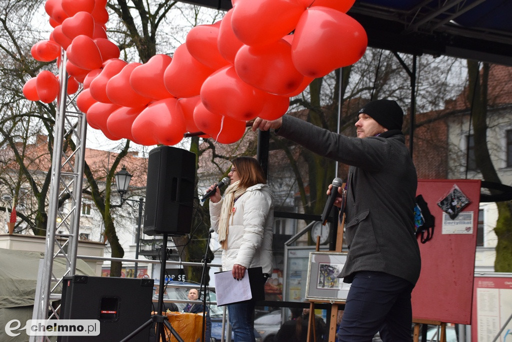 Zacięta walka na licytacji o złote serduszko WOŚP! Kto je kupił?
