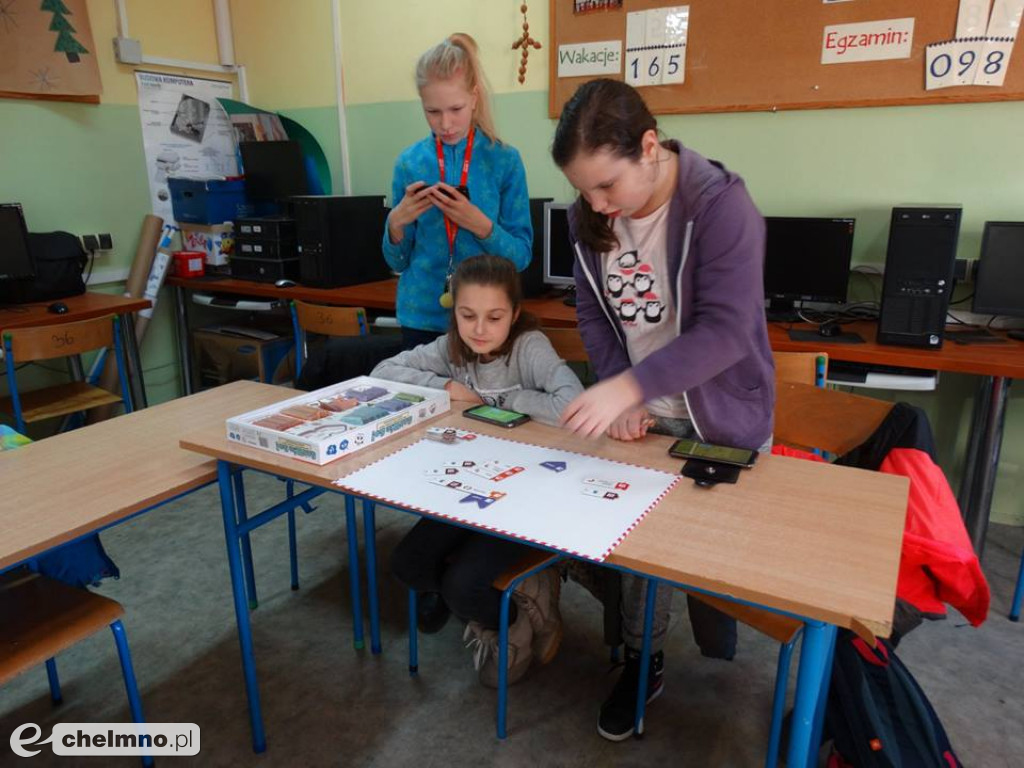 Ferie z nauką programowania na wesoło w SP4.