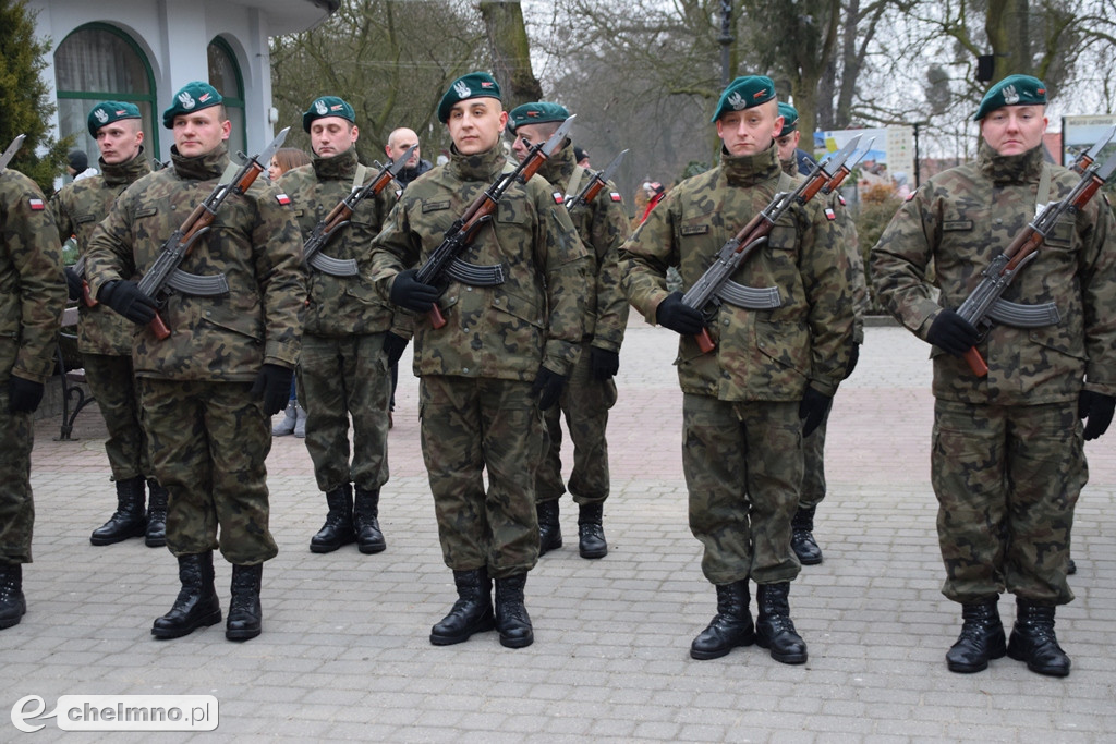 Patriotyczna uroczystość przy Grobie Nieznanego Żołnierza.