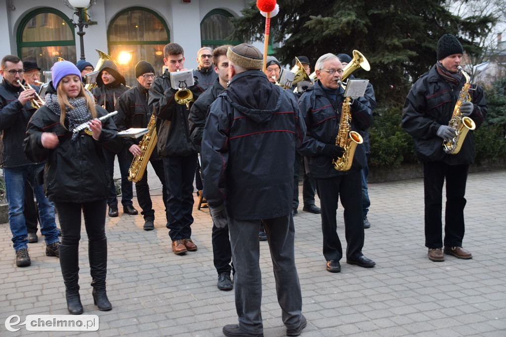 Patriotyczna uroczystość przy Grobie Nieznanego Żołnierza.