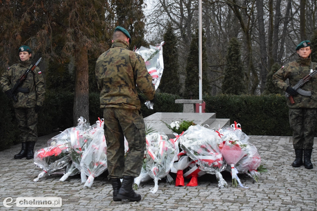 Patriotyczna uroczystość przy Grobie Nieznanego Żołnierza.