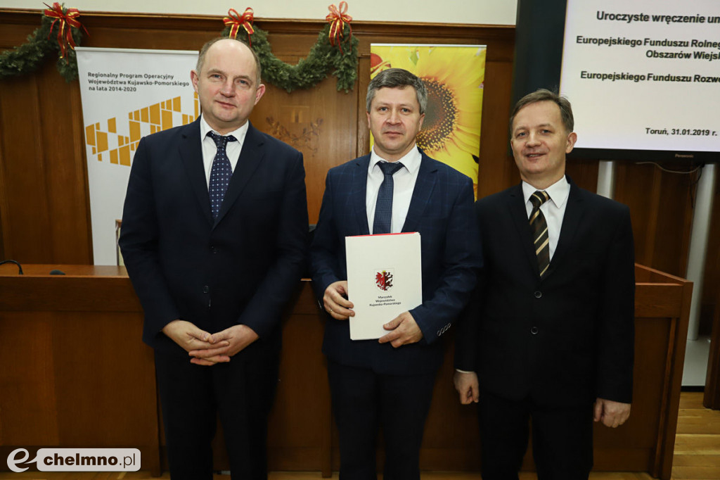 Umowy: infrastruktura, nowoczesny sprzęt i wsparcie dla biznesu.