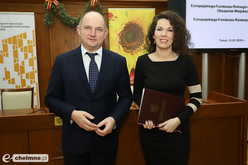 Umowy: infrastruktura, nowoczesny sprzęt i wsparcie dla biznesu.