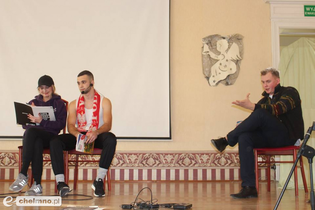 Wesoło i strasznie: ostatnie klasy rządziły w szkołach.