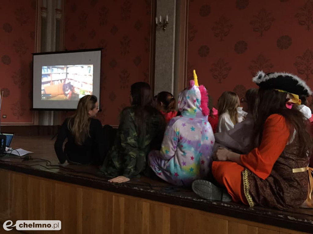 Wesoło i strasznie: ostatnie klasy rządziły w szkołach.