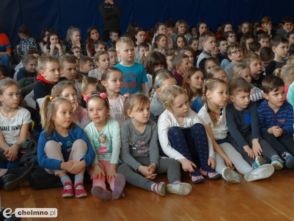 Prezentacja barwy dźwięków cymbałów.