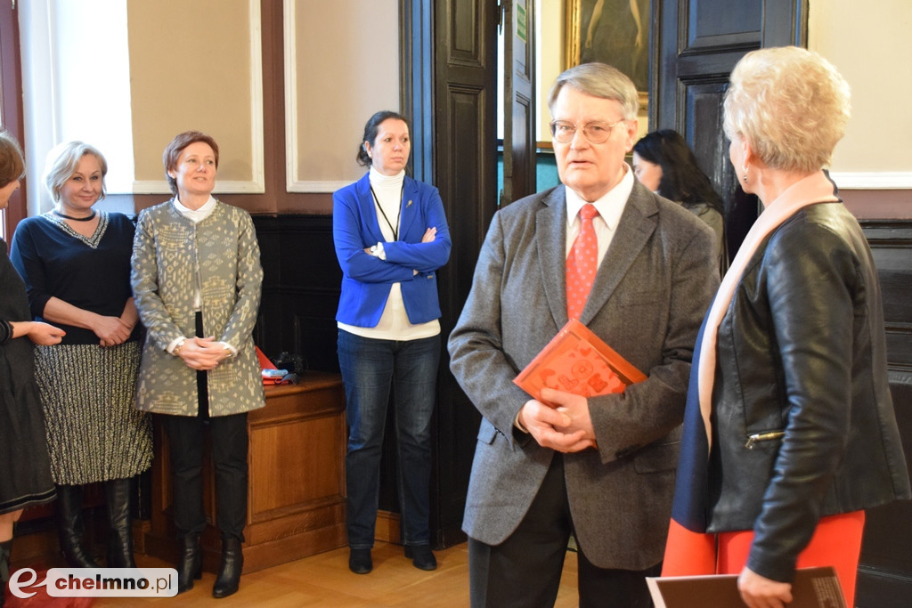 Otwarcie wystawy pocztówek miłosnych #LOVEPME.