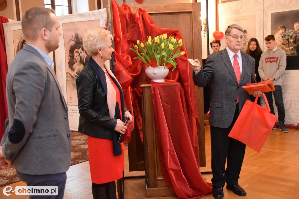 Otwarcie wystawy pocztówek miłosnych #LOVEPME.