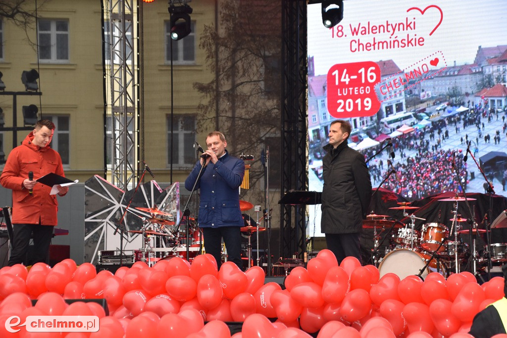 Otwarcie Walentynek i koncert laureatów Festiwalu Piosenki.