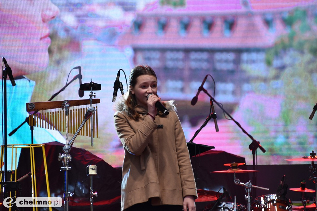 Otwarcie Walentynek i koncert laureatów Festiwalu Piosenki.