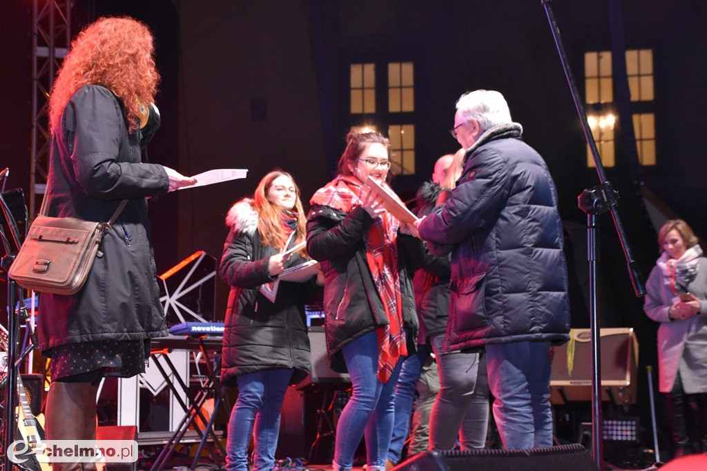 Otwarcie Walentynek i koncert laureatów Festiwalu Piosenki.