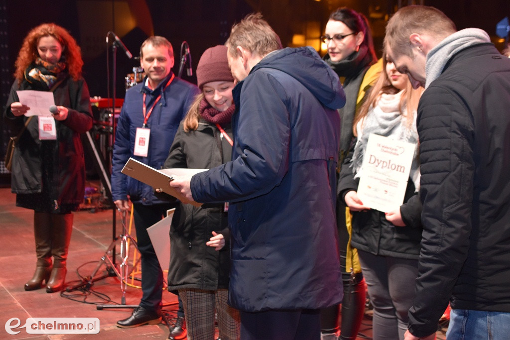 Otwarcie Walentynek i koncert laureatów Festiwalu Piosenki.