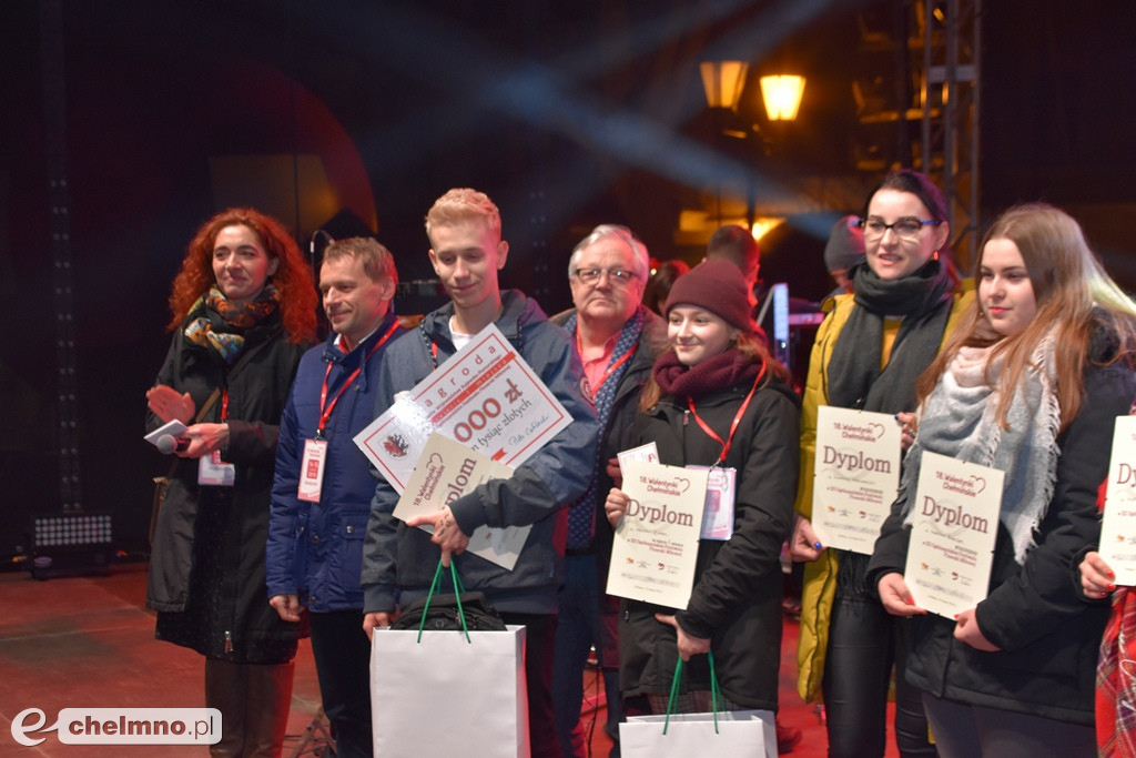 Otwarcie Walentynek i koncert laureatów Festiwalu Piosenki.