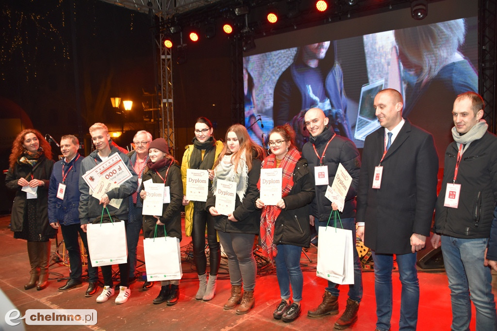 Otwarcie Walentynek i koncert laureatów Festiwalu Piosenki.