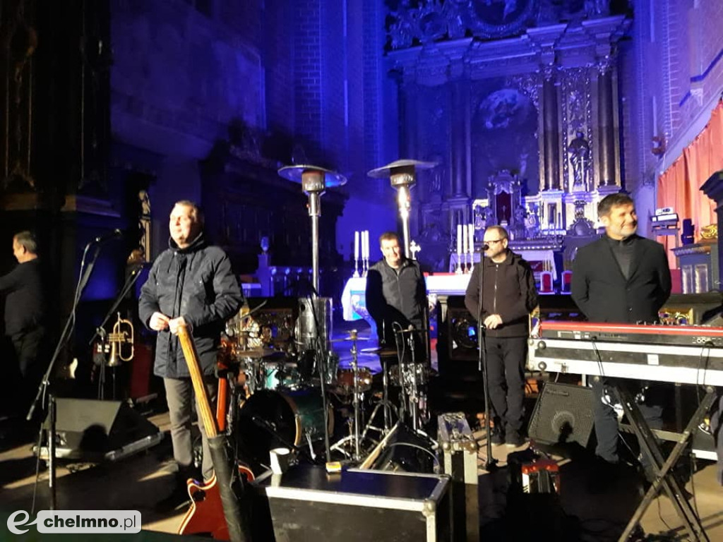 Koncert Zespołu Raz, Dwa, Trzy w kościele farnym.