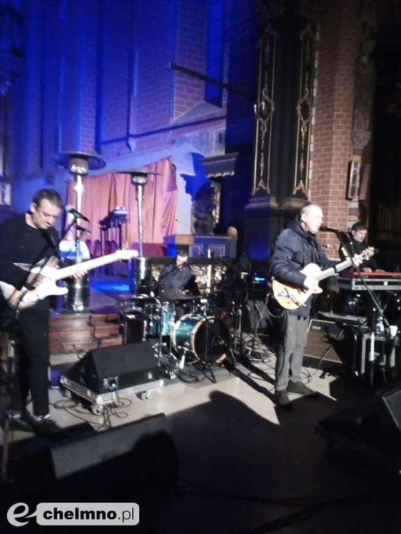Koncert Zespołu Raz, Dwa, Trzy w kościele farnym.
