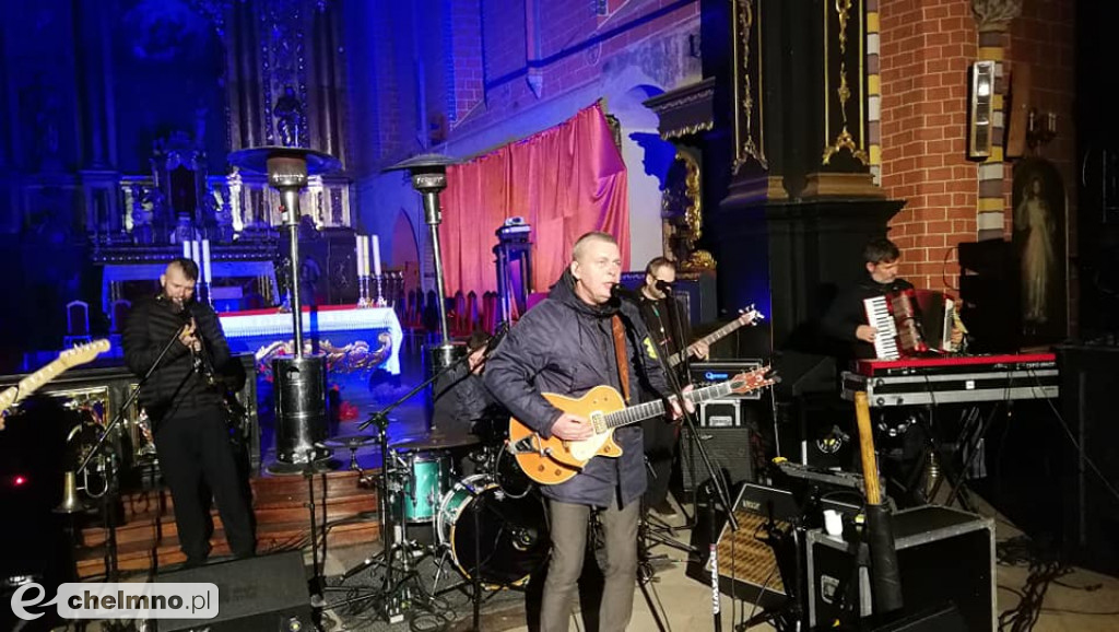 Koncert Zespołu Raz, Dwa, Trzy w kościele farnym.