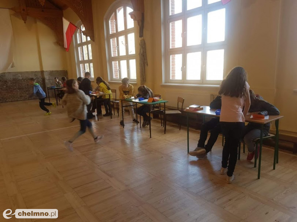 Szkolny turniej sztafety ortograficznej w Dwójce