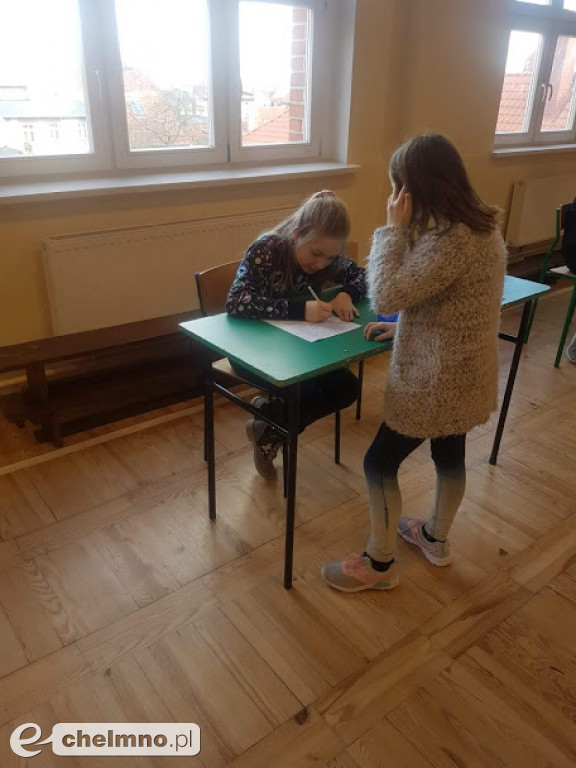 Szkolny turniej sztafety ortograficznej w Dwójce