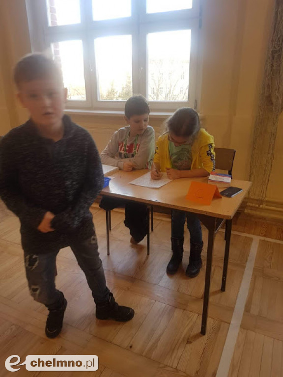 Szkolny turniej sztafety ortograficznej w Dwójce