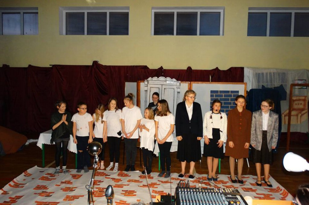 Spektakl teatralny w Czwórce