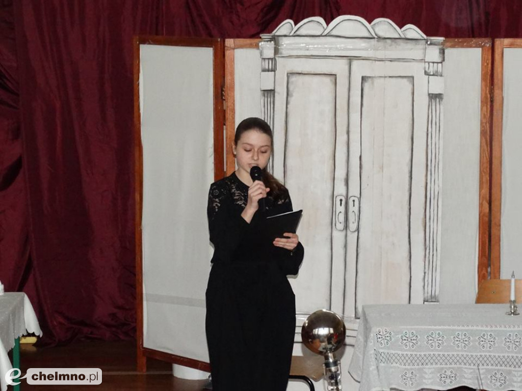 Spektakl teatralny w Czwórce