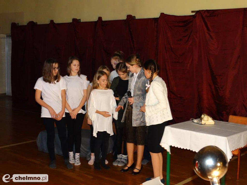 Spektakl teatralny w Czwórce