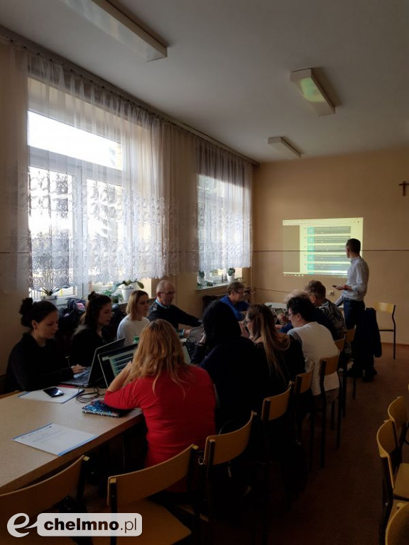 Moje finanse i transakcje w sieci-szkolenia E-aktywni