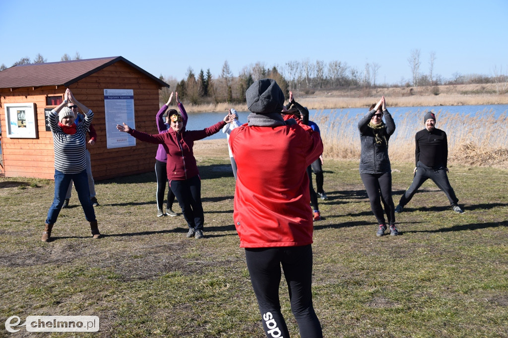 Rozgrzewka w rytmie zumby i karnawałowe MORSowanie