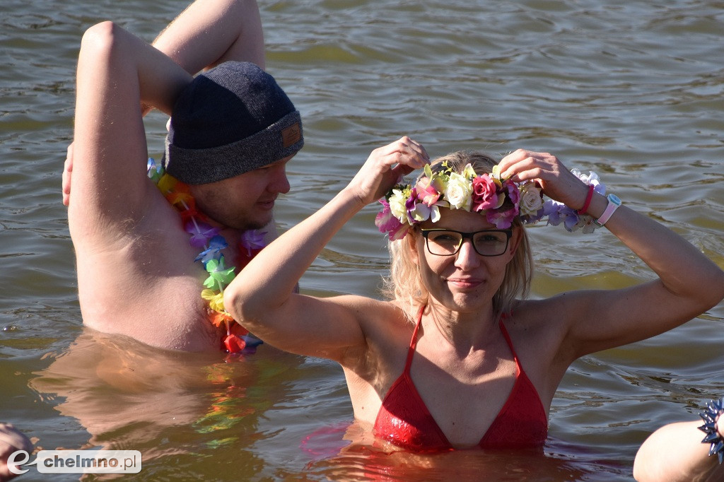 Rozgrzewka w rytmie zumby i karnawałowe MORSowanie