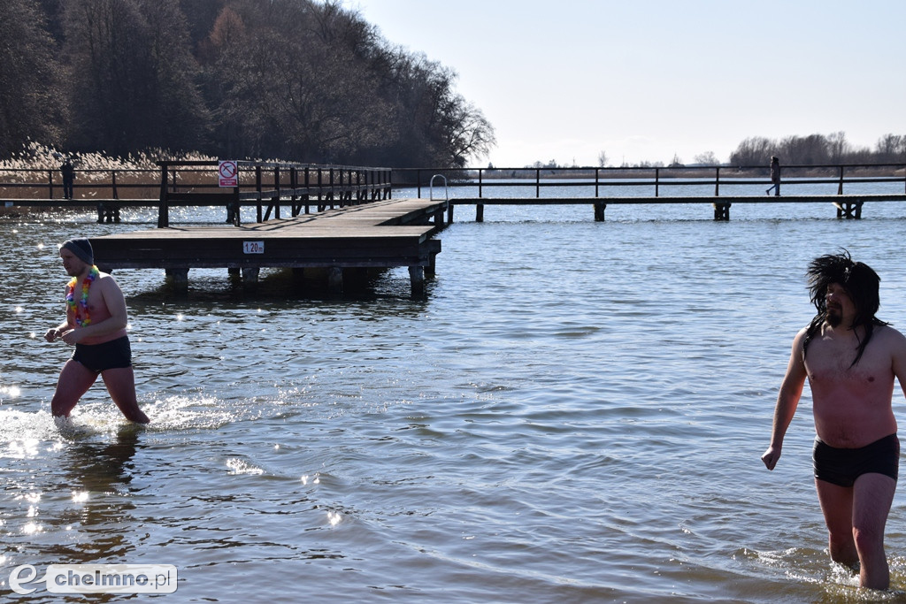 Rozgrzewka w rytmie zumby i karnawałowe MORSowanie