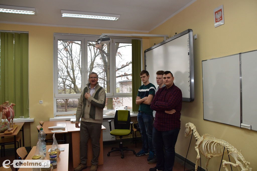 Spotkania z ciekawymi zawodami w ZS CKP Grubno