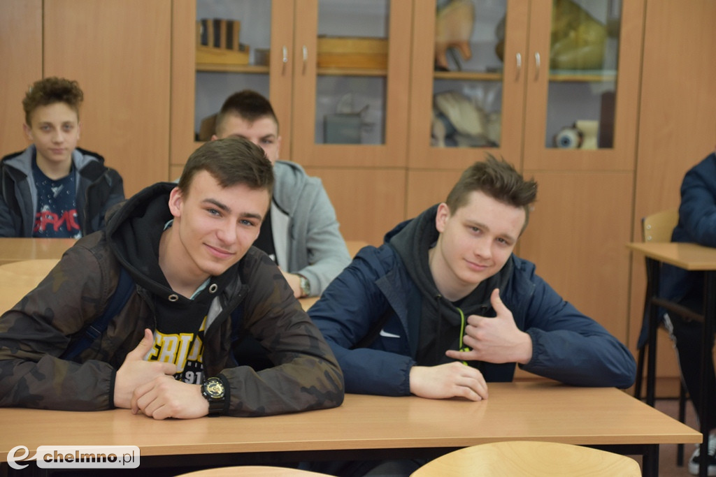 Spotkania z ciekawymi zawodami w ZS CKP Grubno