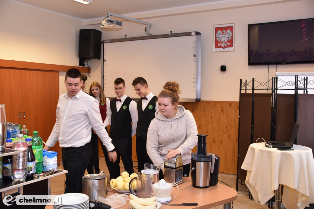 Spotkania z ciekawymi zawodami w ZS CKP Grubno