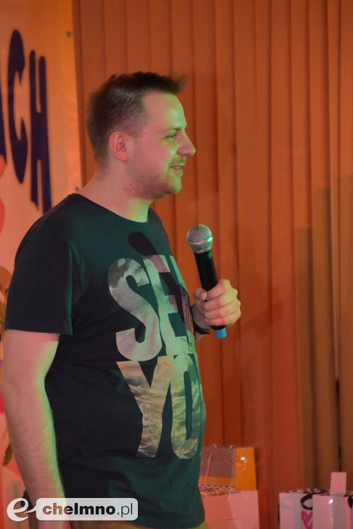 To był typowo damski wieczór na obcasach