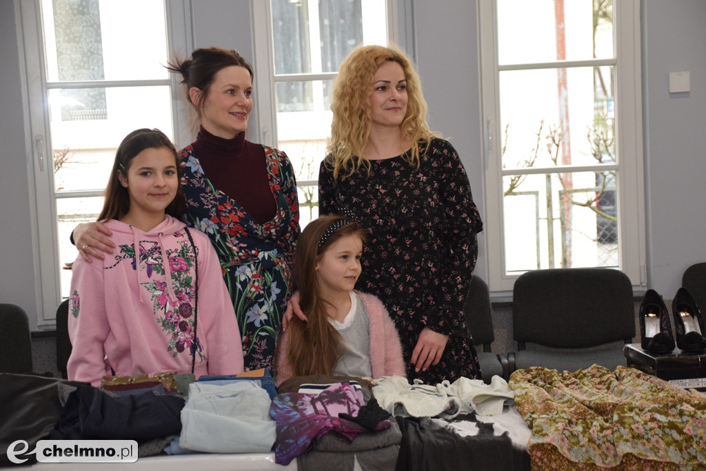 Pierwsze spotkanie wymiany garderoby na kiermaszu SWAP